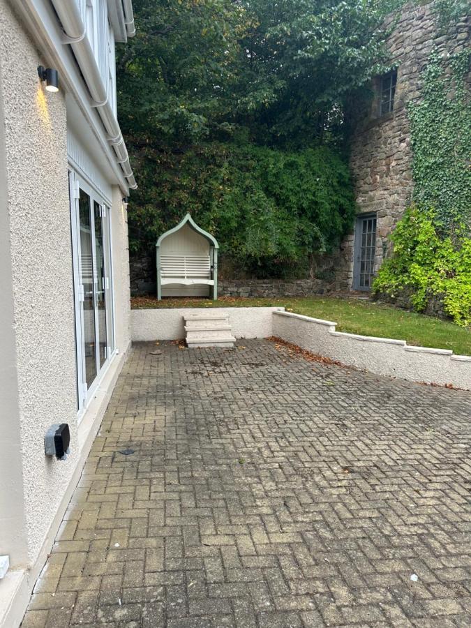 Cameron Coach House Modern Property In Murrayfield Edinburgh Exterior photo