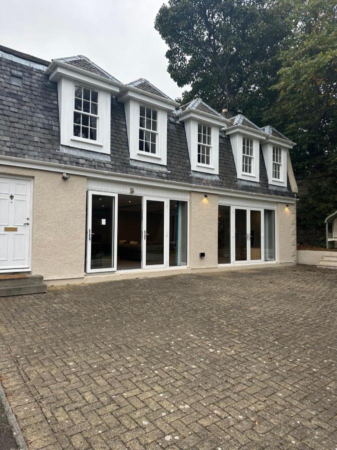 Cameron Coach House Modern Property In Murrayfield Edinburgh Exterior photo